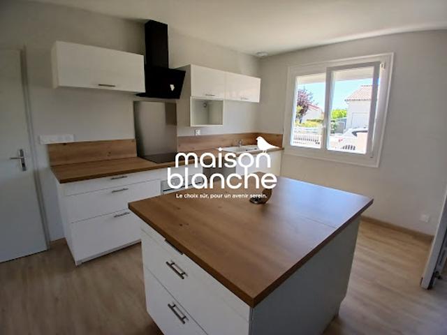 Location Maison 3 pièces 69.53 m2 Châtillon sur Thouet