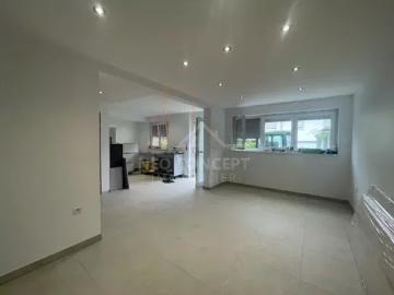 Location Maison 3 pièces 70 m2 Niederroedern