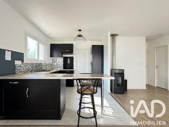 Location Maison 3 pièces 70 m2 Rocheserviere