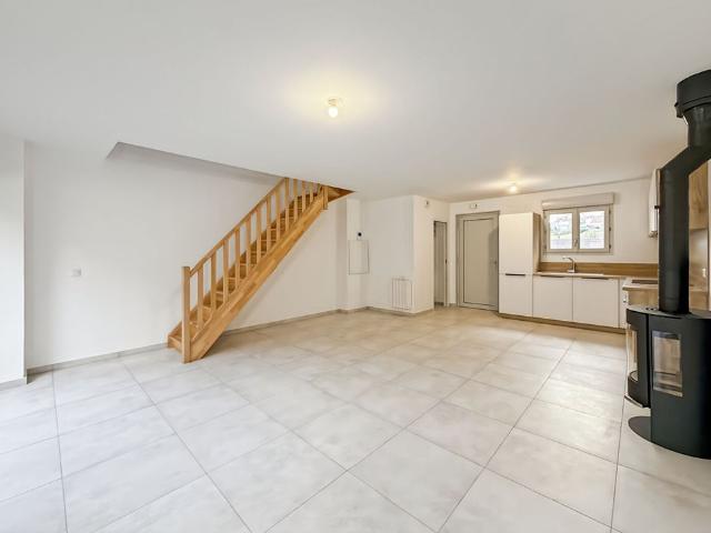 Location maison 3 pièces, 71.93m², Oinville sur Montcient