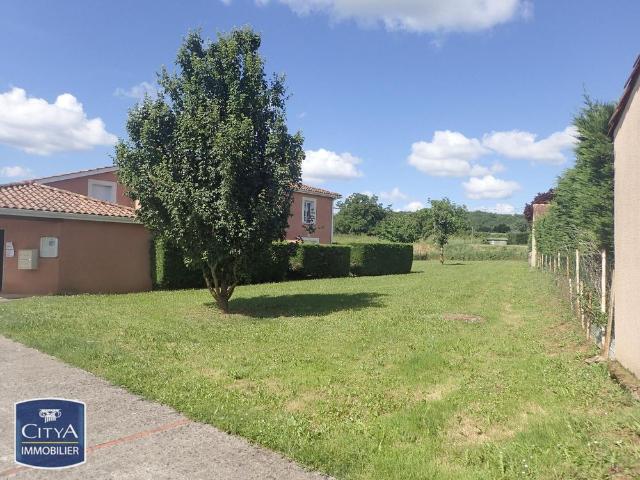 Location Maison 3 pièces 71m² MERCUES 46090