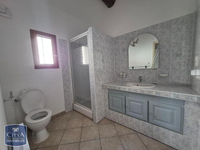 Location Maison 3 pièces 71m² MORMOIRON 84570