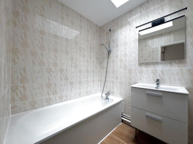 Location Maison 3 pièces 71m² BORDEAUX 33000