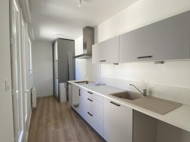 Location Maison 3 pièces 72.8 m2 Sens
