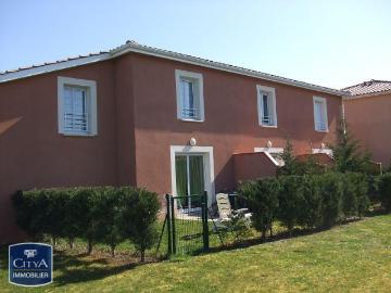 Location Maison 3 pièces 72m² MERCUES 46090