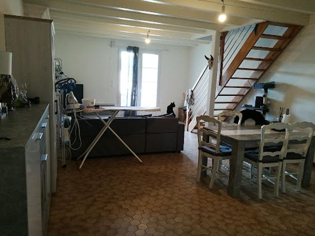 Location Maison 3 pièces 74.4 m2 Nieul lès Saintes