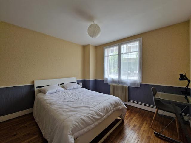 Location Maison 3 pièces 74 m2 Angouleme
