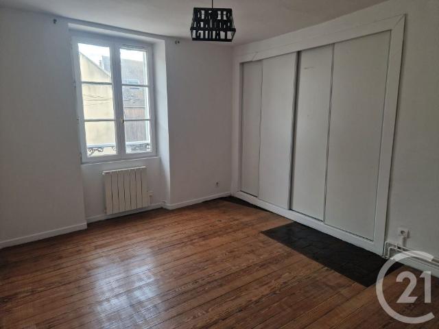 Location Maison 3 pièces 74m² BRIE COMTE ROBERT 77170