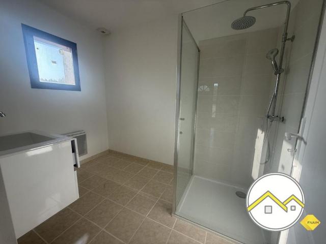 Location Maison 3 pièces 74m² ST AUBIN DES CHATEAUX 44110