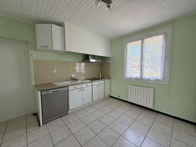 Location maison 3 pièces, 75.89m², Limoux