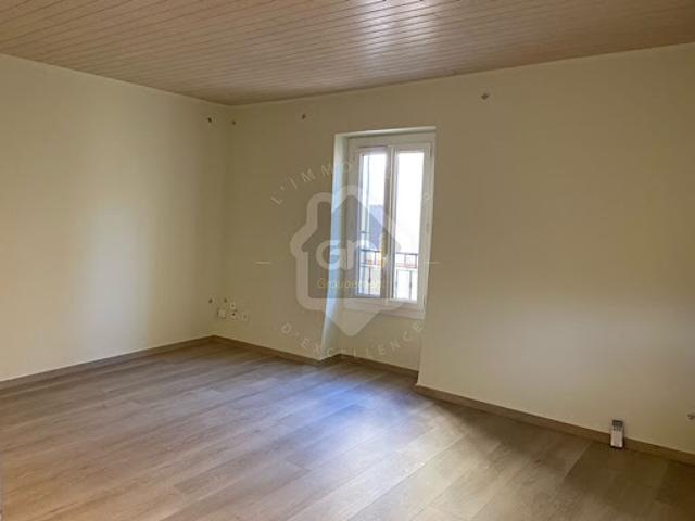 Location Maison 3 pièces 76.7 m2 Monteux