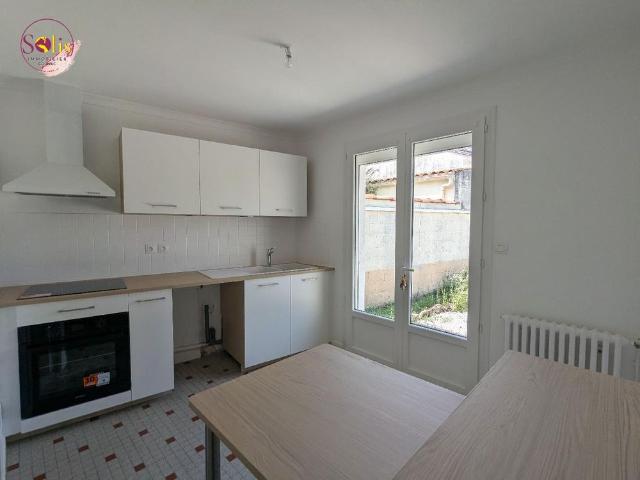Location Maison 3 pièces 76m² COGNAC 16100