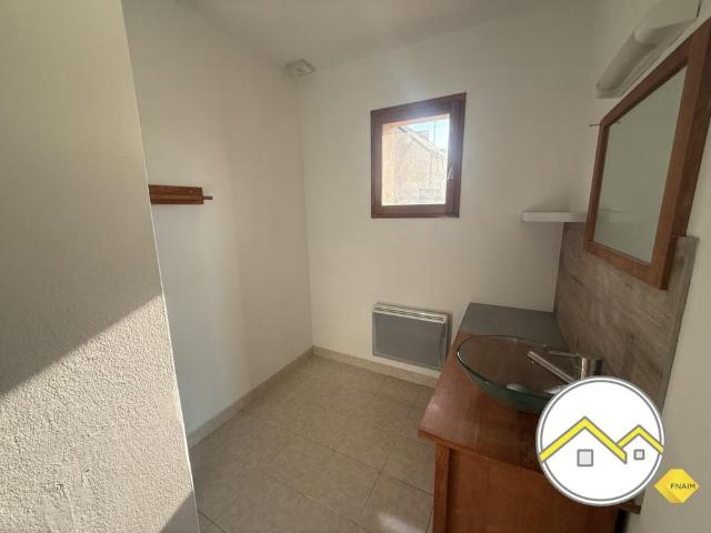 Location Maison 3 pièces 76m² ST AUBIN DES CHATEAUX 44110