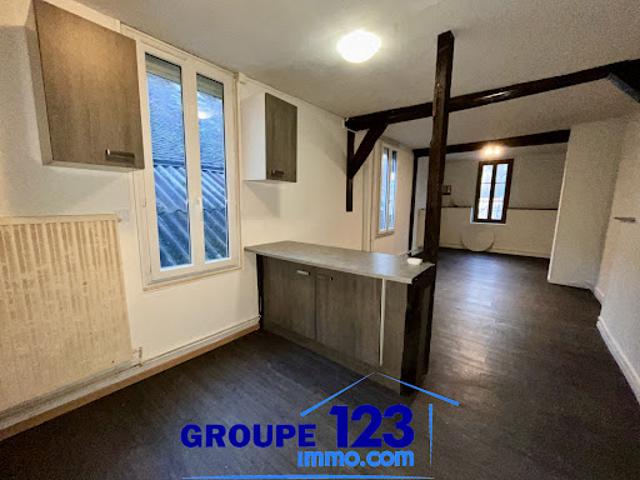 Location Maison 3 pièces 77 m2 Auxerre