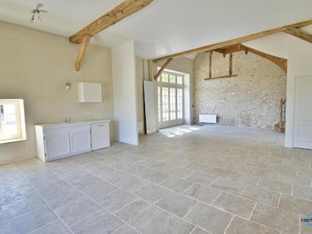 Location Maison 3 pièces 77 m2 Ecueillé