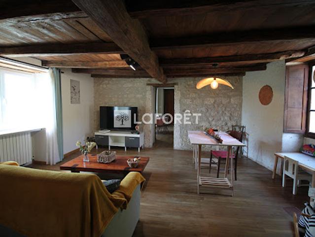 Location Maison 3 pièces 77 m2 Edon