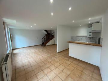 Location Maison 3 pièces 77 m2 Poitiers