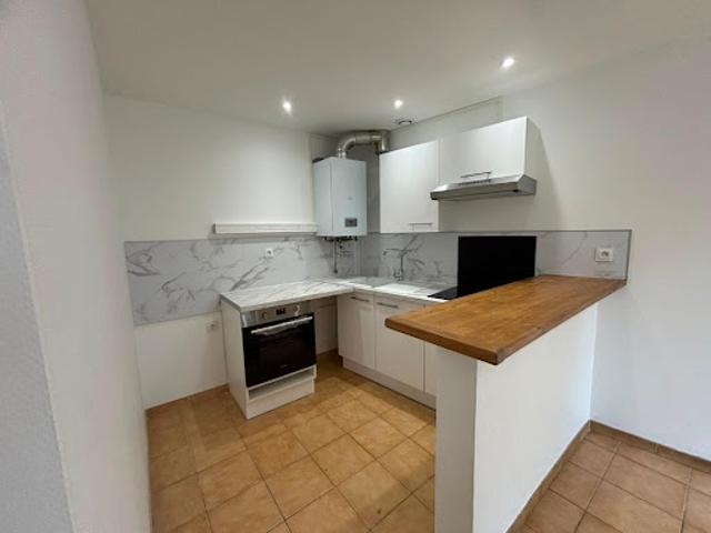 Location Maison 3 pièces 77 m2 Poitiers