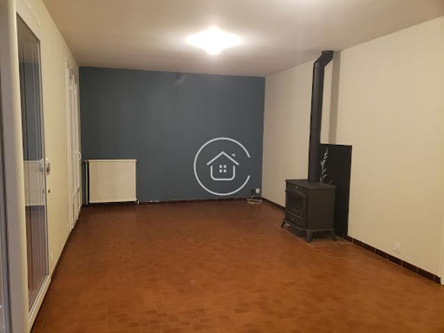 Location Maison 3 pièces 77 m2 Thoré la Rochette