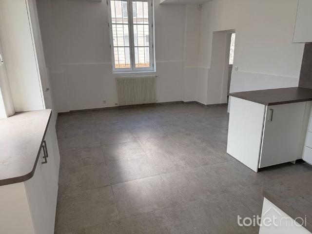 Location Maison 3 pièces 77m² CHEVREUSE 78460