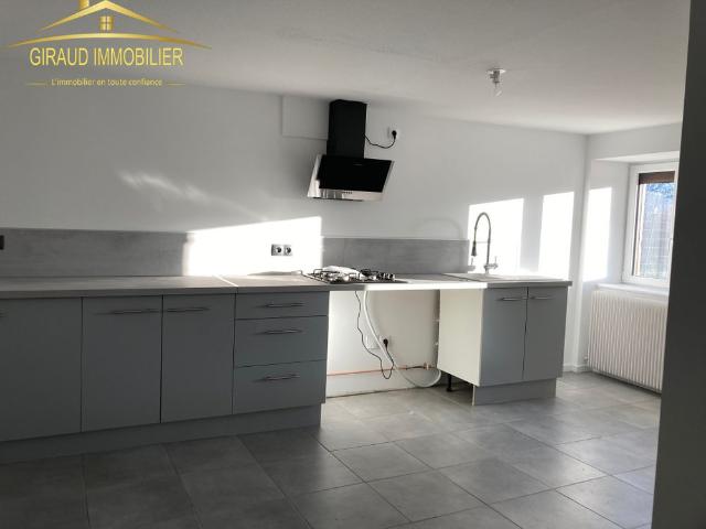 Location Maison 3 pièces 78m² CHAUFFAILLES 71170