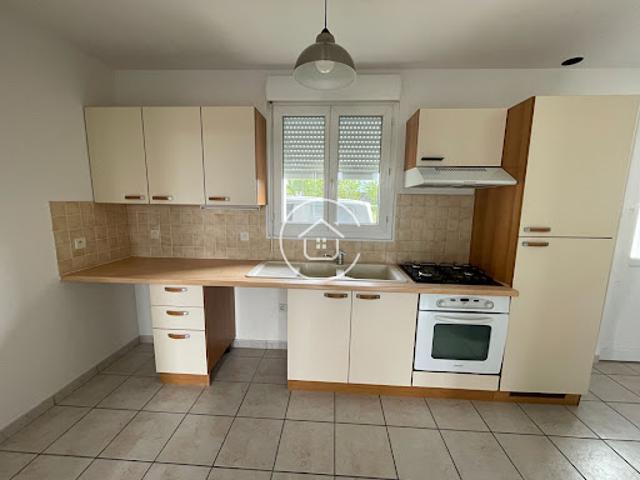 Location Maison 3 pièces 80.05 m2 Lunay