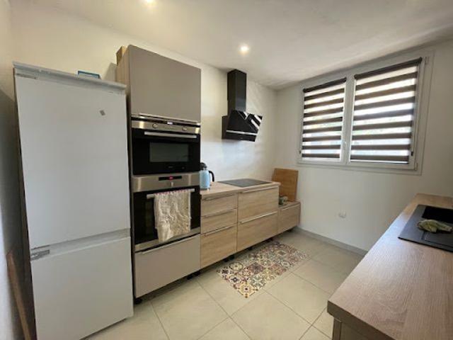 Location Maison 3 pièces 80 m2 Bon Encontre