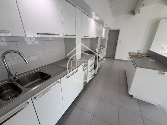 Location Maison 3 pièces 81 m2 Sainte Foy la Grande