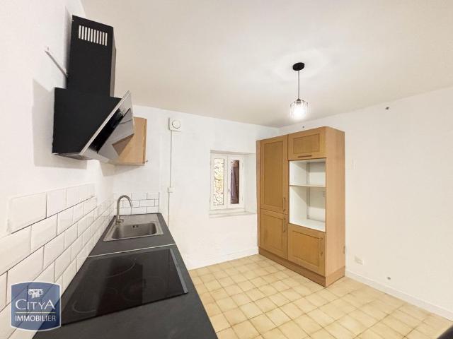 Location Maison 3 pièces 81m² CONILHAC CORBIERES 11200