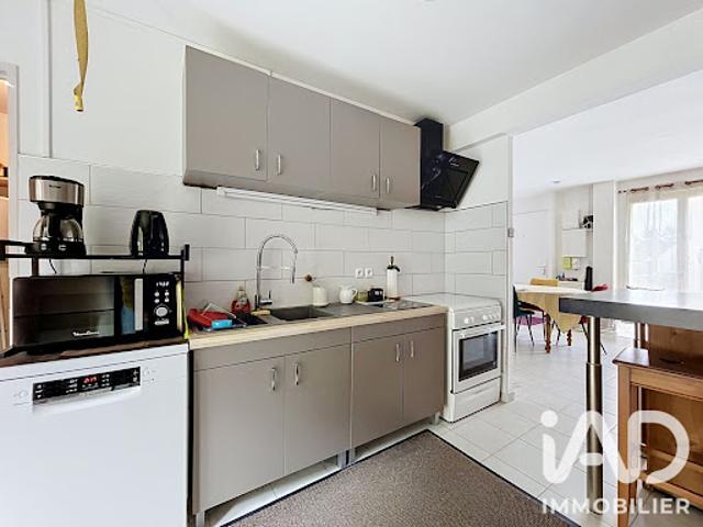 Location Maison 3 pièces 82 m2 Salouël
