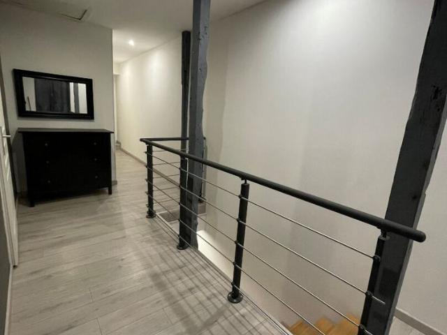 Location maison 3 pièces, 83.20m², Cologne