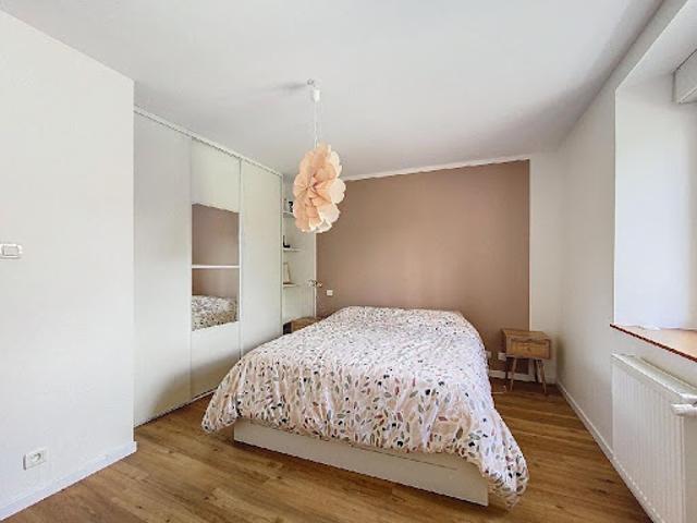 Location Maison 3 pièces 84 m2 Verze