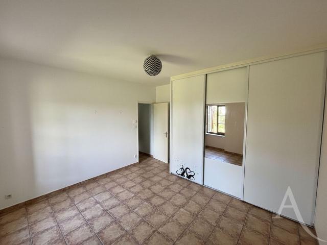 Location maison 3 pièces, 86.75m², Saint Lactencin