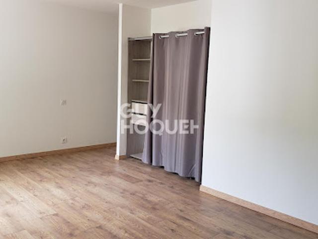 Location Maison 3 pièces 87 m2 Etaules