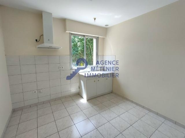 Location Maison 3 pièces 87m² VARENNES SUR ALLIER 03150