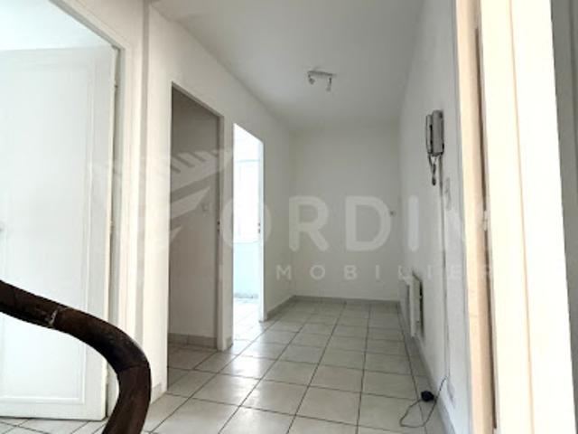 Location Maison 3 pièces 89.19 m2 Charny Orée de Puisaye