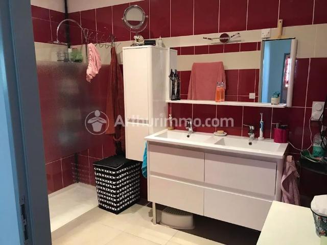 Location Maison 3 pièces 89 m2 à Lavalette