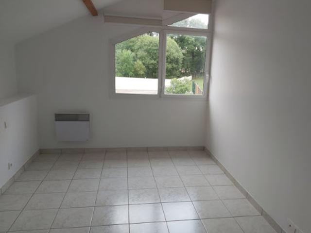 Location Maison 3 pièces 90 m2 Saint Viaud