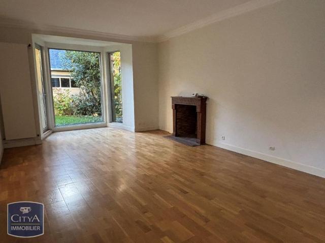 Location Maison 3 pièces 91m² BOURGES 18000