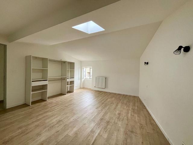 Location Maison 3 pièces 91m²