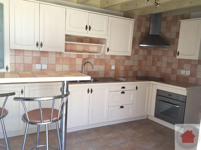 Location Maison 3 pièces 93m² ST LOUBES 33450
