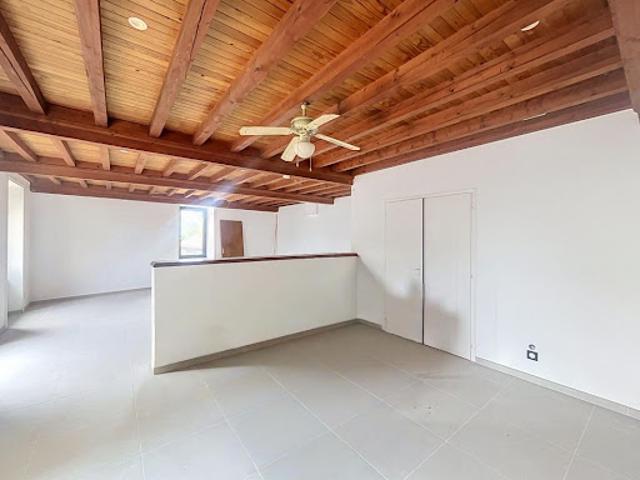 Location Maison 3 pièces 94.75 m2 Sécheras