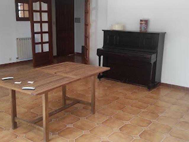 Location Maison 3 pièces 95 m2 Cuers