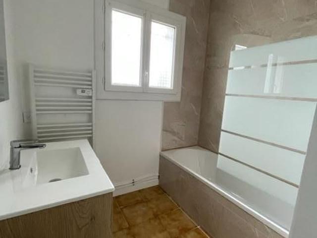 Location maison 3 pièces à CENON | 77 m
