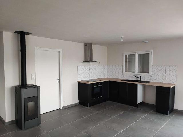 Location maison 3 pièces Bournezeau 85