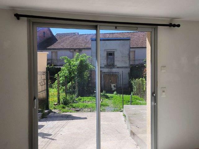 Location maison 3 pièces Lacapelle Marival 46