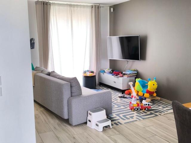 Location maison, 109.56 m² T 5 à Sucy en Brie, 2 500 €