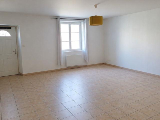 Location maison, 100.3 m² T 4 à L'Isle Jourdain, 890 €