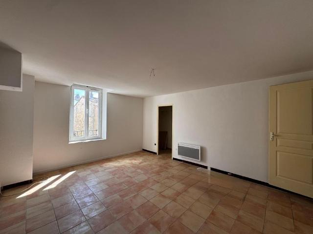 Location Maison 100m² SEILLONS SOURCE D ARGENS 83470