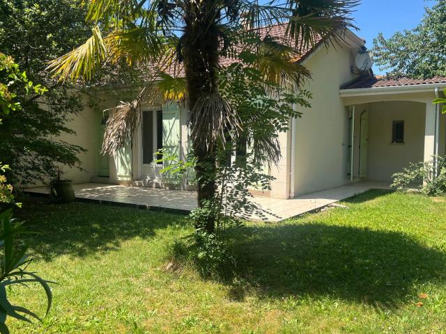 Location maison, 101.55 m² T 4 à Aureilhan, 1 200 €